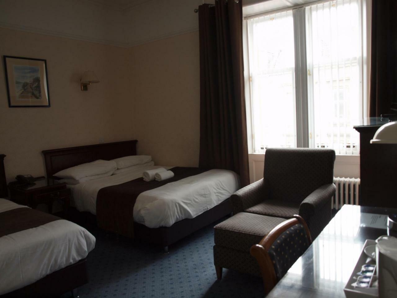 Argyll Arms Hotel แคมป์เบลทาวน์ ภายนอก รูปภาพ