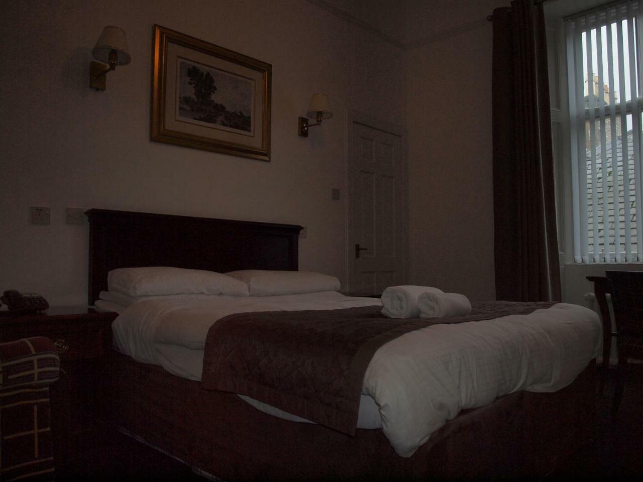 Argyll Arms Hotel แคมป์เบลทาวน์ ภายนอก รูปภาพ